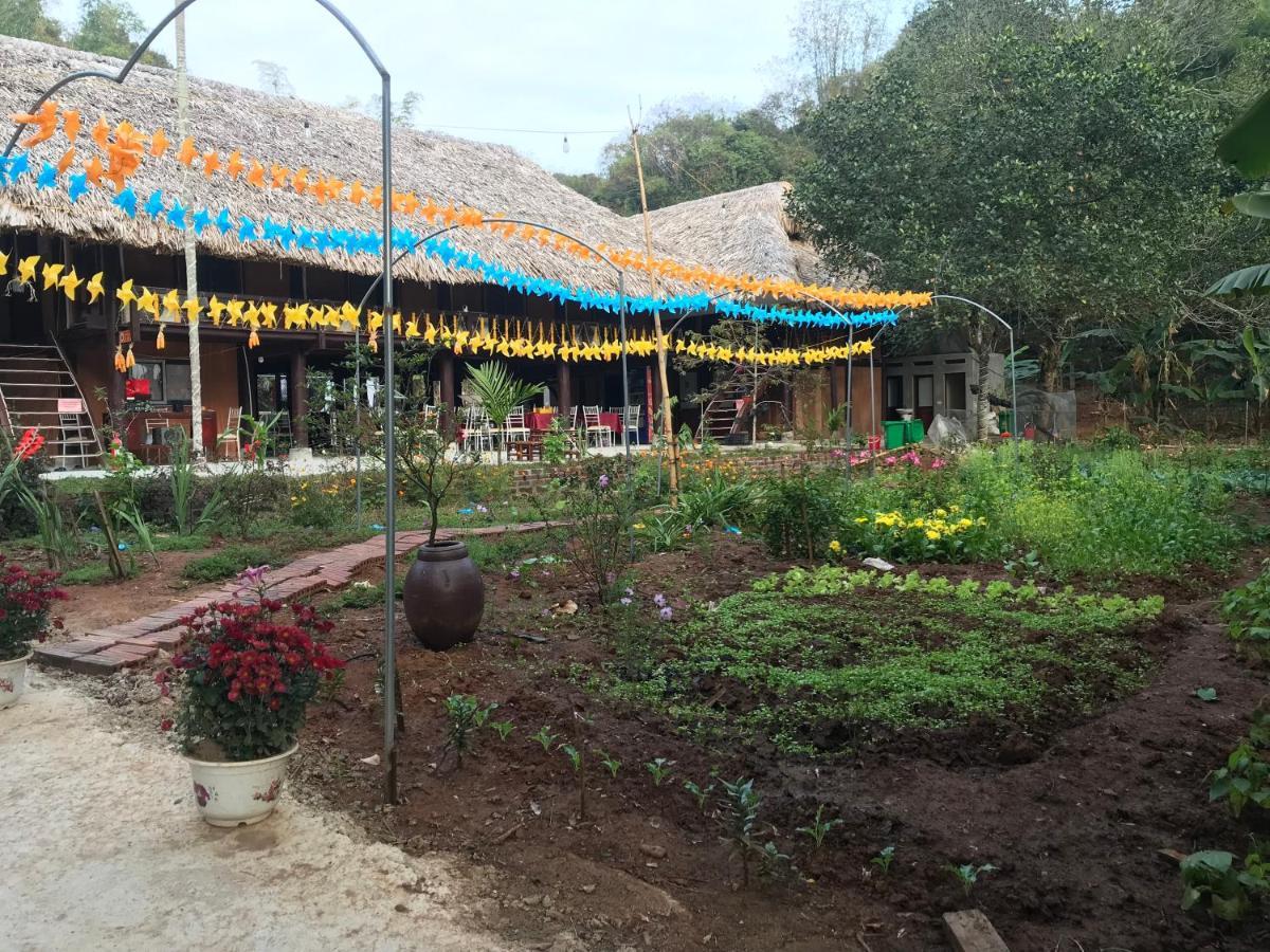 Bee Lucky Homestay Xuan Dam Екстер'єр фото