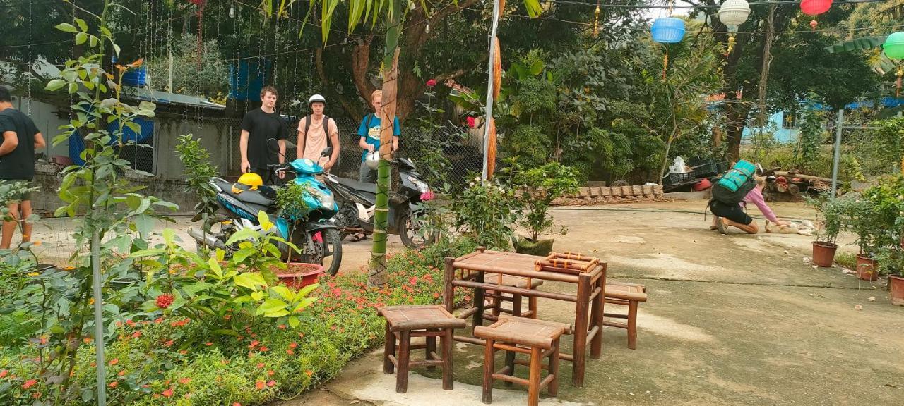 Bee Lucky Homestay Xuan Dam Екстер'єр фото